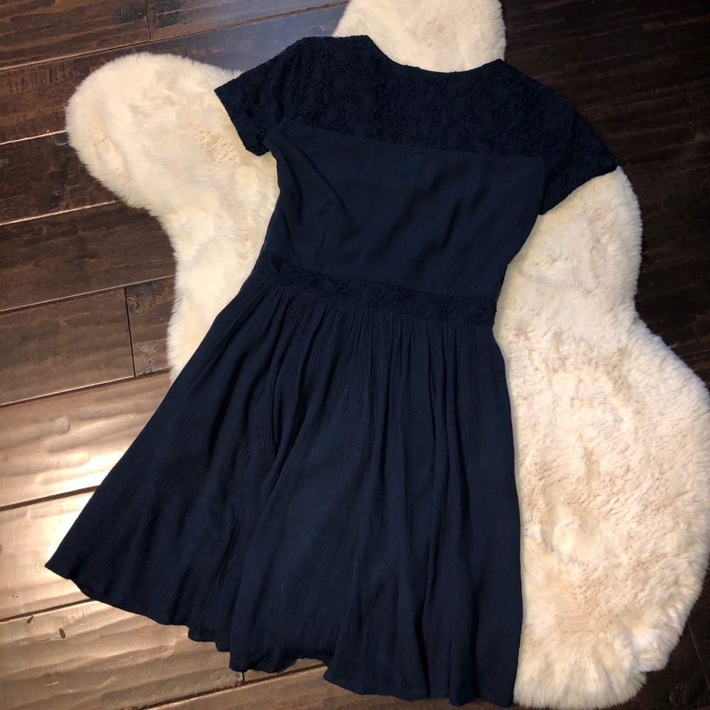 Hollister Navy Blue Short Sleeve Dress - Picture 3 of 4